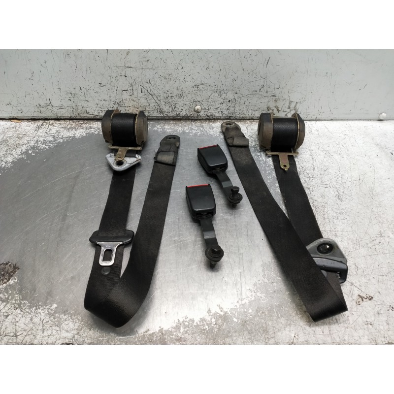 Recambio de juego cinturones delantero para suzuki vitara se/sv (et) 1.9 turbodiesel referencia OEM IAM   