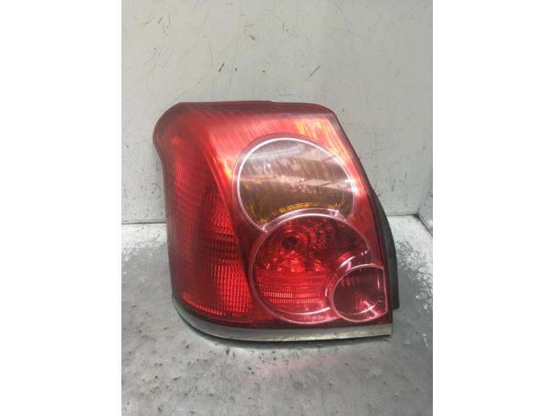 Recambio de piloto trasero izquierdo para toyota avensis (_t25_) 2.2 d-cat (adt251_) referencia OEM IAM   
