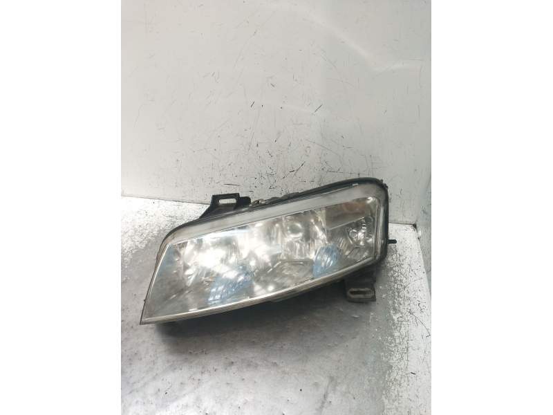 Recambio de faro izquierdo para fiat stilo (192_) 1.4 16v (192axh1b, 192bxh1b) referencia OEM IAM 517127120  2001