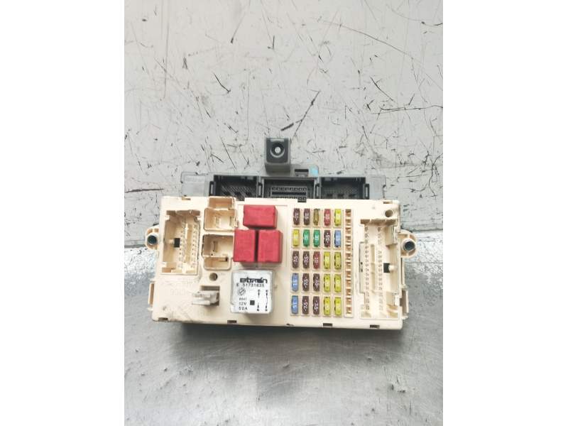 Recambio de caja reles / fusibles para fiat stilo (192_) 1.4 16v (192axh1b, 192bxh1b) referencia OEM IAM   2001