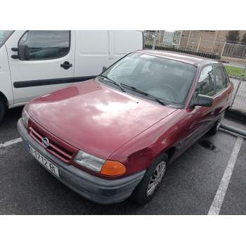 opel astra f sedán (t92) del año 1994
