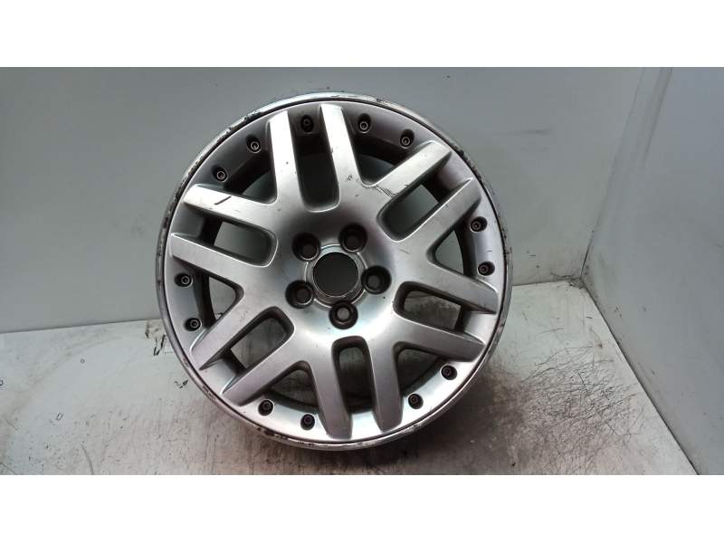 Recambio de llanta para volkswagen polo iv (9n_, 9a_) 1.9 tdi referencia OEM IAM 65JX16H2 ET43 6Q0601025C RAYADA