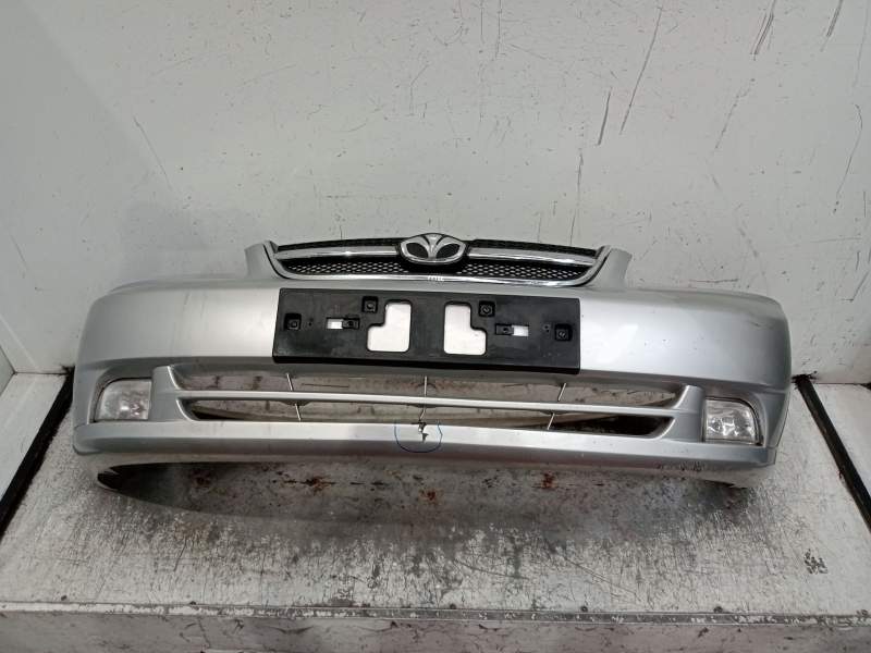 Recambio de paragolpes delantero para daewoo nubira wagon (j200) 1.6 referencia OEM IAM  OJO VER FOTOS 2004