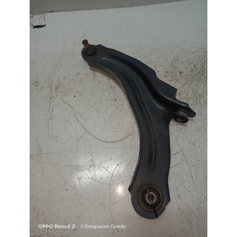 Recambio de brazo suspension inferior delantero izquierdo para renault clio iii referencia OEM IAM   