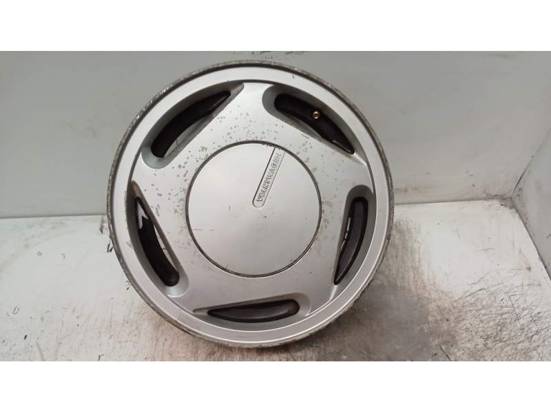 Recambio de llanta para volkswagen polo ii (86c, 80) 1.0 referencia OEM IAM 55JX13H2 RT38 191601025H RAYADA