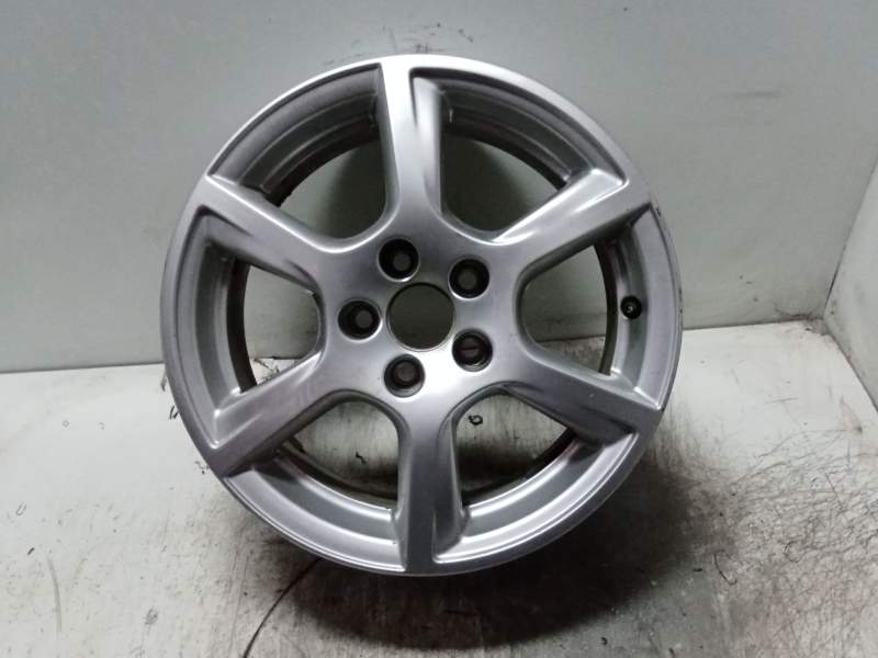 Recambio de llanta para volkswagen polo (6r1) advance referencia OEM IAM 6JX15H2 ET40 6R0601025C 