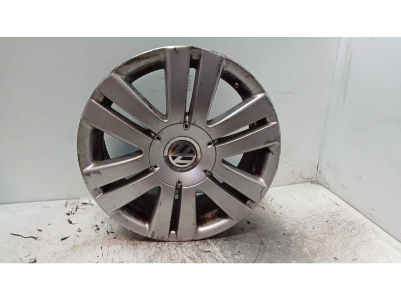 Recambio de llanta para volkswagen passat b6 (3c2) 1.9 tdi referencia OEM IAM 7Jx16 ET45 3C0601025B RAYADAS