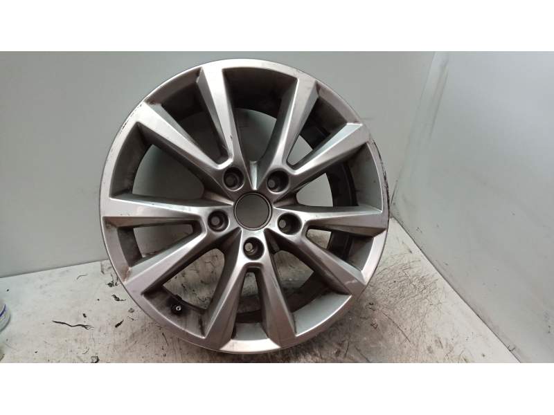 Recambio de llanta para volkswagen touareg (7p5) v6 tdi bluemotion referencia OEM IAM 8JX18H2 ET53 7P6601025C 