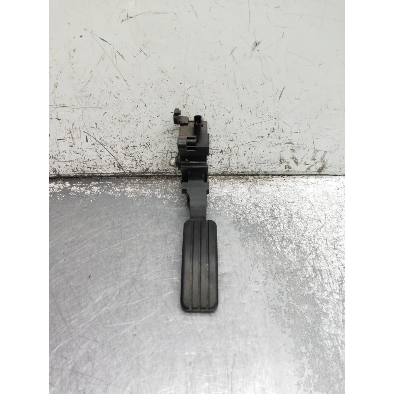 Recambio de potenciometro pedal para renault megane iii berlina 5 p referencia OEM IAM 180020022R  