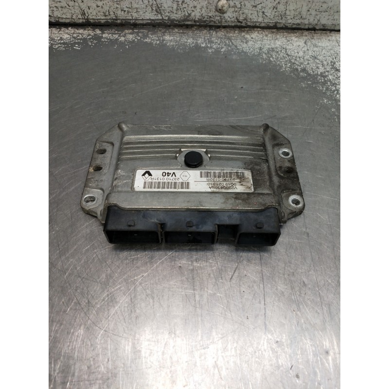 Recambio de centralita motor uce para renault megane iii berlina 5 p referencia OEM IAM 237100131R 9049021310 