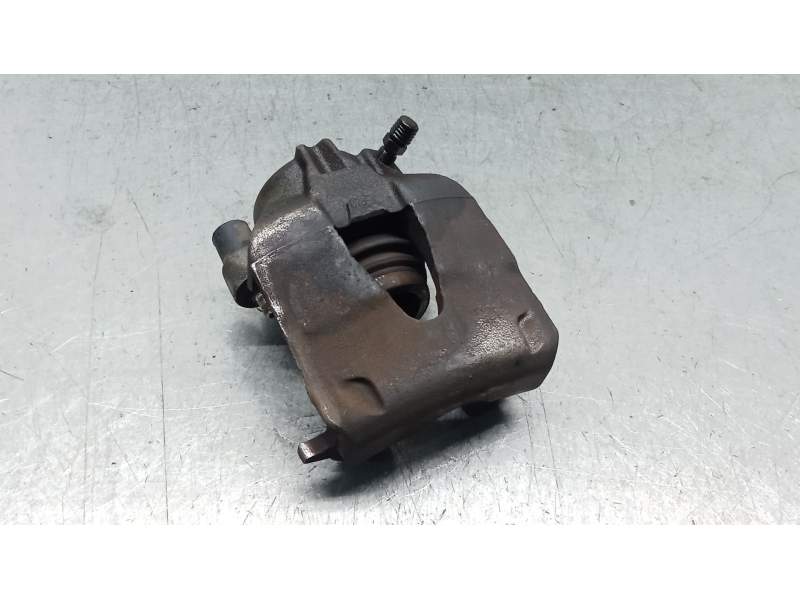 Recambio de pinza freno delantera izquierda para skoda fabia iii (nj3) 1.0 referencia OEM IAM MANDO 10G 2014