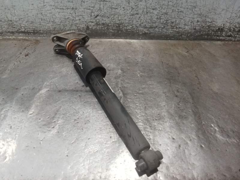 Recambio de amortiguador trasero derecho para bmw 1 (f20) 116 i referencia OEM IAM  116G 2015