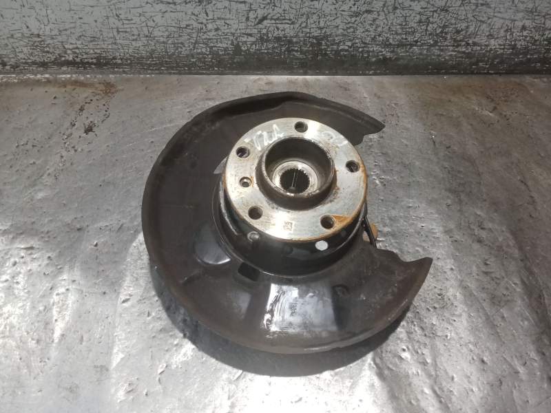 Recambio de mangueta trasera izquierda para bmw 1 (f20) 116 i referencia OEM IAM  116G 2015
