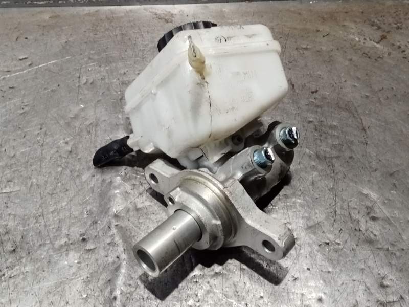 Recambio de bomba freno para bmw 1 (f20) 116 i referencia OEM IAM  116G 2015