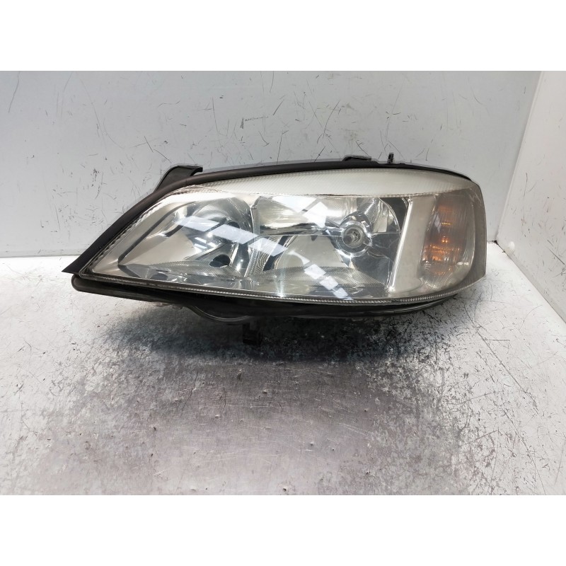 Recambio de faro izquierdo para opel astra g caravan club referencia OEM IAM 90520877  