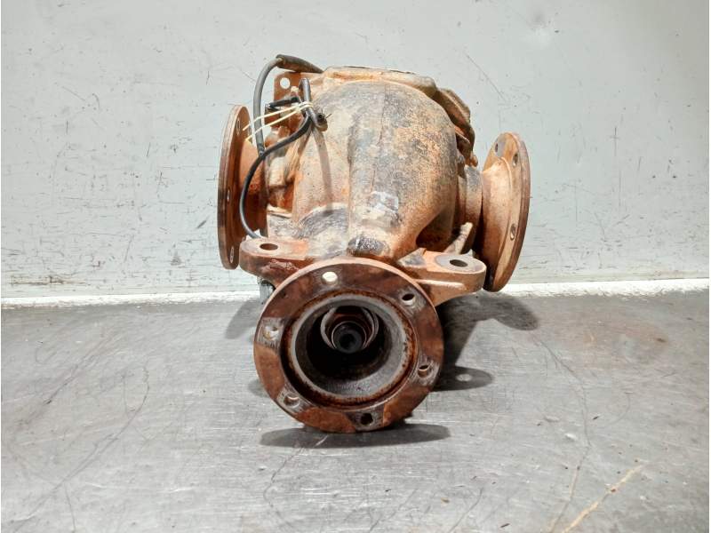 Recambio de diferencial trasero para mitsubishi montero (v60/v70) referencia OEM IAM MR446876 F47C 
