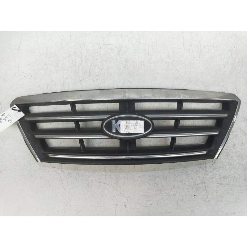 Recambio de rejilla delantera para kia sorento 2.5 crdi concept referencia OEM IAM   2006