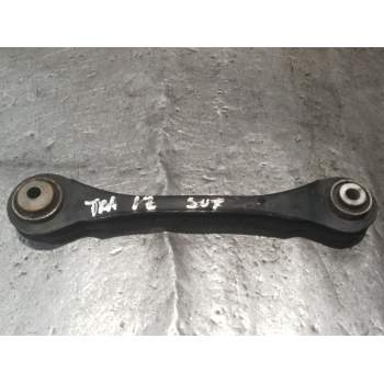 BRAZO SUSPENSION SUPERIOR TRASERO IZQUIERDO 6792519 116G 2015