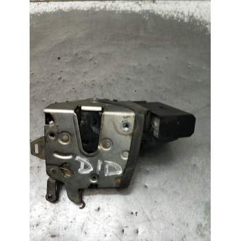 MOTOR CIERRE CENTRALIZADO DELANTERO DERECHO 4P 1995