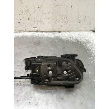 MOTOR CIERRE CENTRALIZADO TRASERO DERECHO A6E5TA839016E 5P 2014