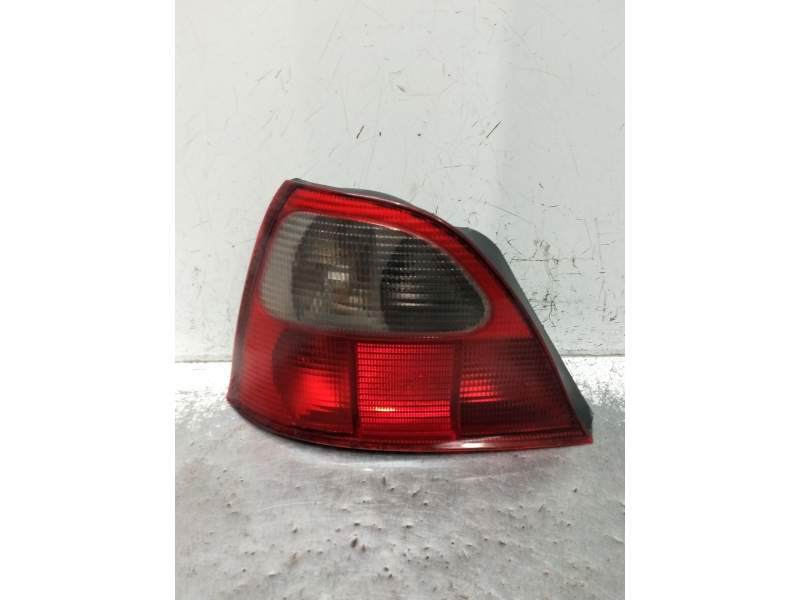 Recambio de piloto trasero derecho para rover 25 i hatchback (rf) 1.4 16v referencia OEM IAM   2000