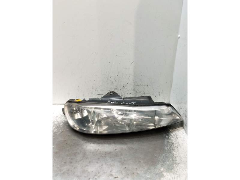 Recambio de faro derecho para peugeot 406 (8b) 1.8 16v referencia OEM IAM 0301175002  