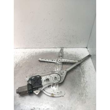 ELEVALUNAS DELANTERO DERECHO 400664T1 5P 1997