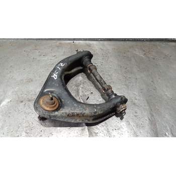 BRAZO SUSPENSION SUPERIOR DELANTERO IZQUIERDO 25TD 1998
