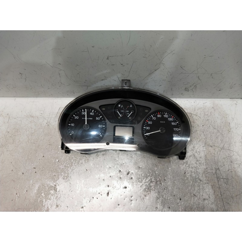 Recambio de cuadro instrumentos para peugeot expert kasten referencia OEM IAM 9801642280  