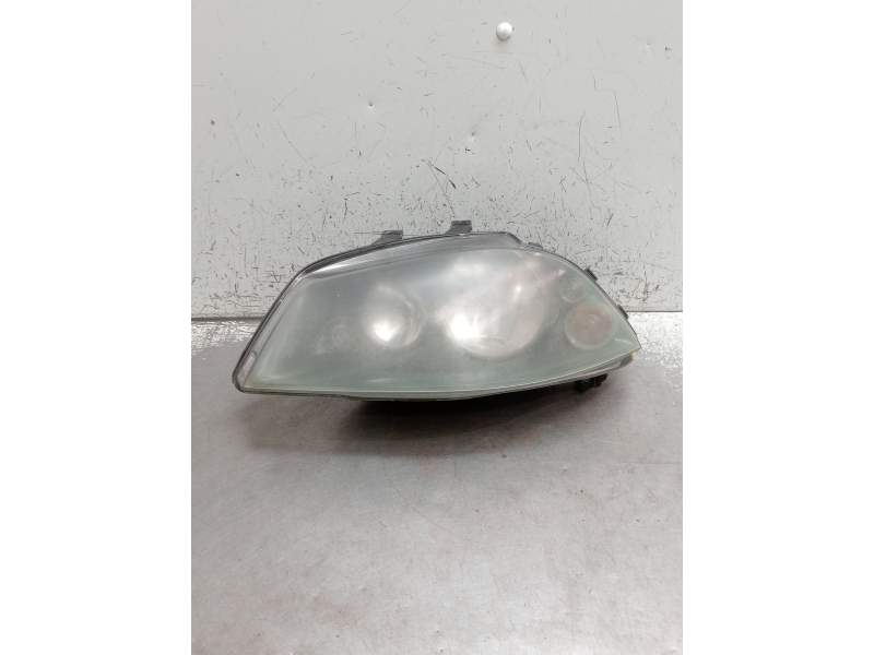 Recambio de faro izquierdo para seat ibiza iii (6l1) 1.9 tdi referencia OEM IAM   