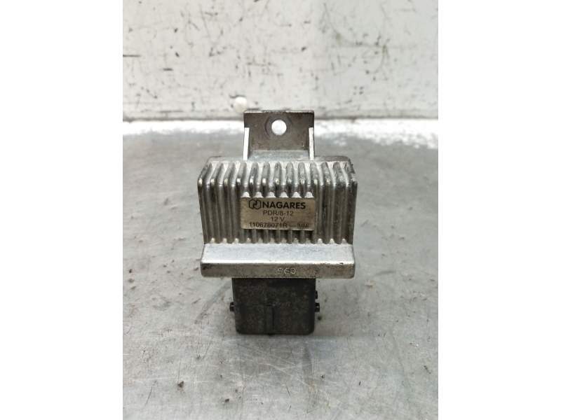 Recambio de caja precalentamiento para nissan x-trail (t31) xe referencia OEM IAM 110678071R  2007
