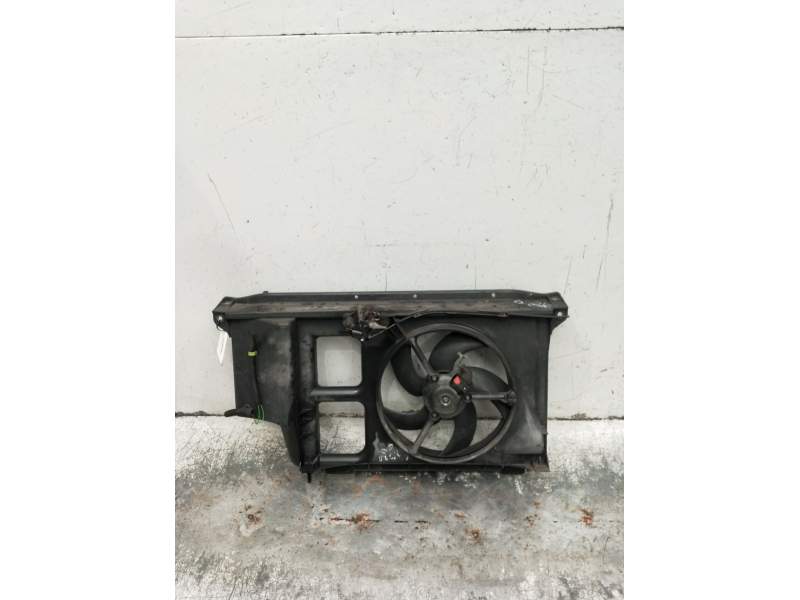 Recambio de panel frontal para peugeot 206 hatchback (2a/c) 1.4 i referencia OEM IAM   