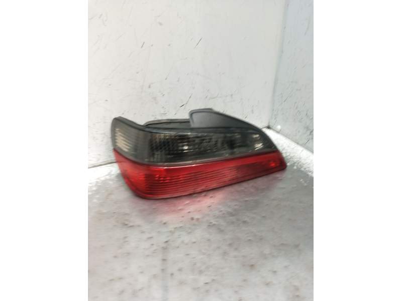 Recambio de piloto trasero izquierdo para peugeot 406 (8b) 1.9 td referencia OEM IAM   1995
