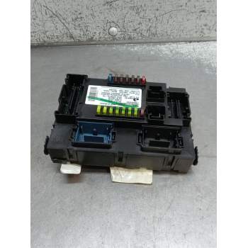 CAJA RELES / FUSIBLES P68409791AC 3659AFI5125 2017