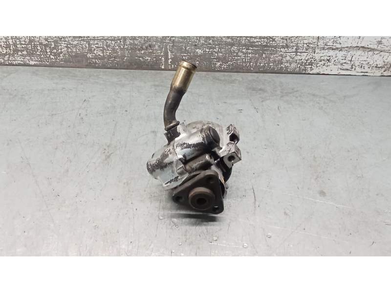 Recambio de bomba direccion para jeep cherokee (kj) 2.5 crd cat referencia OEM IAM 52088712AC 25CRD 2001