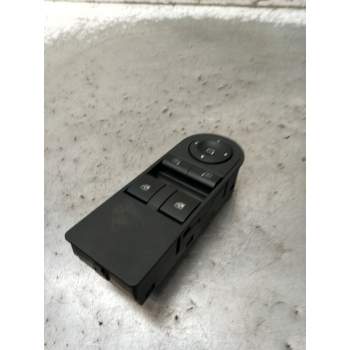 MANDO ELEVALUNAS DELANTERO IZQUIERDO 5P 2005