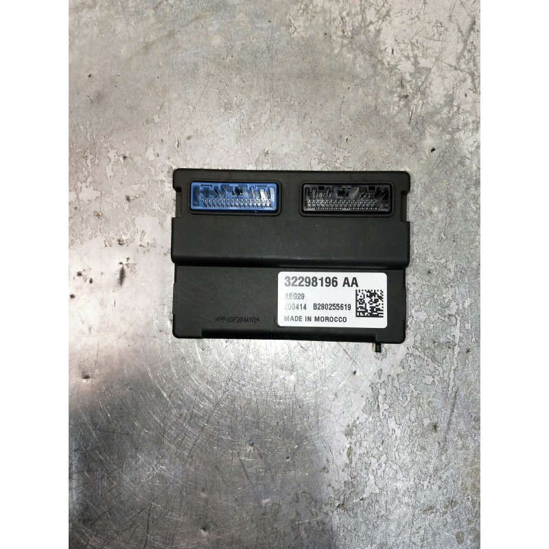 Recambio de modulo electronico para volvo v60 familiar referencia OEM IAM 32298196AA BÈ80255619 