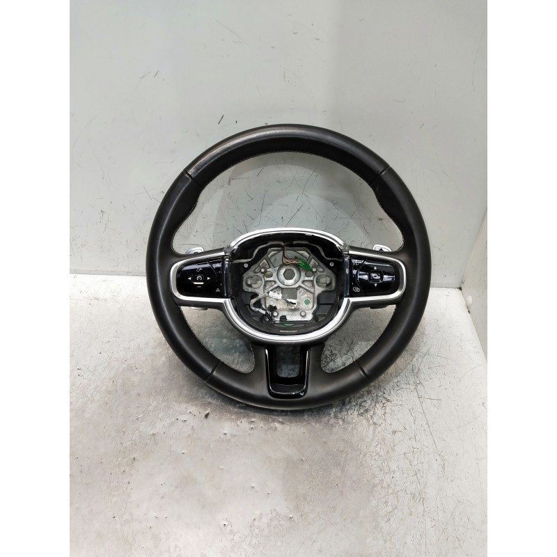 Recambio de volante para volvo v60 familiar referencia OEM IAM 31690693  