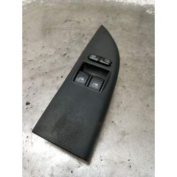 MANDO ELEVALUNAS DELANTERO IZQUIERDO 5P 2000
