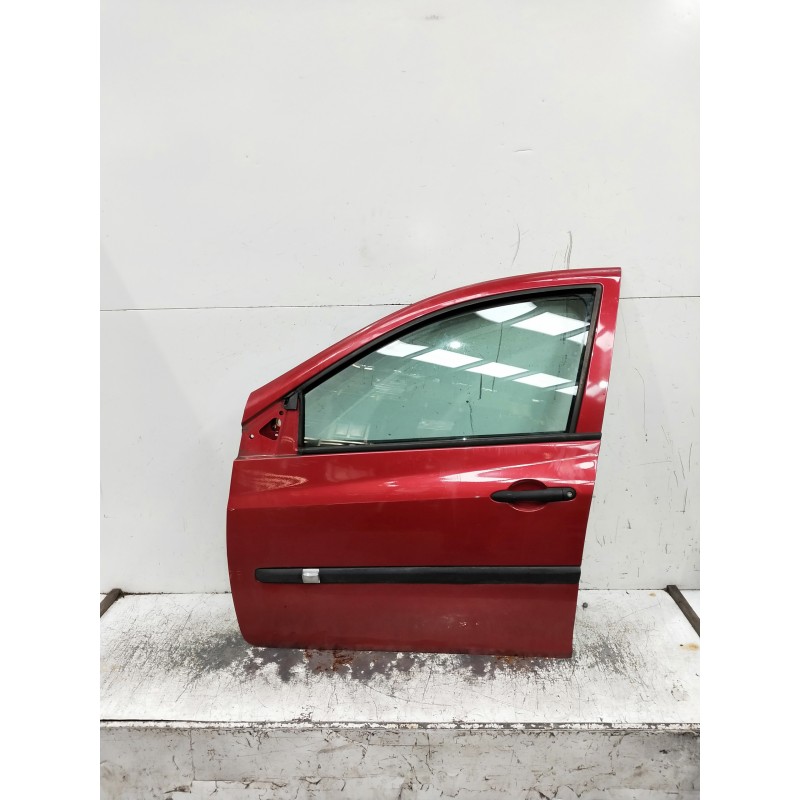 Recambio de puerta delantera izquierda para renault clio iii referencia OEM IAM   5P