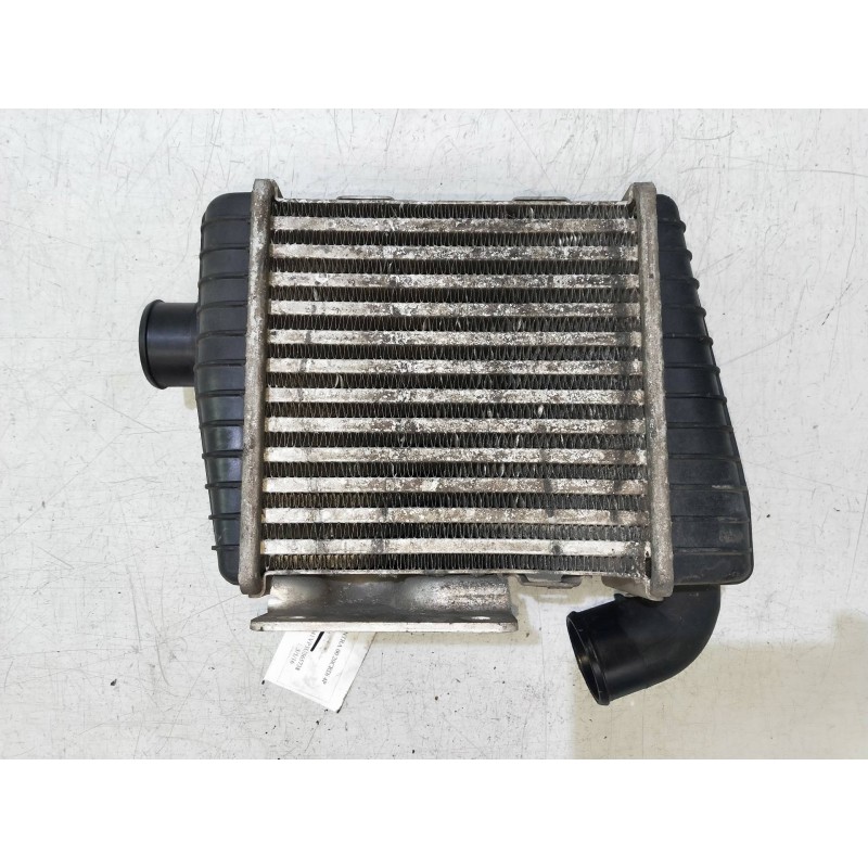 Recambio de intercooler para hyundai elantra (xd) referencia OEM IAM 2827027010  