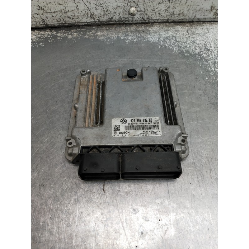 Recambio de centralita motor uce para volkswagen crafter combi (2e) referencia OEM IAM 0281014131 074906032BB 