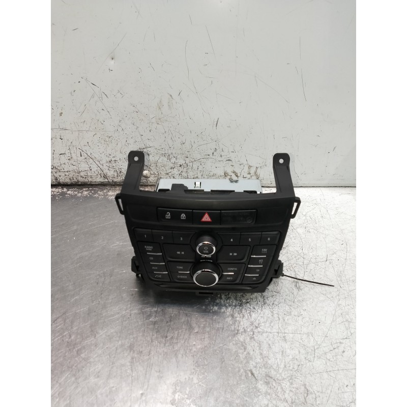 Recambio de sistema audio / radio cd para opel zafira tourer referencia OEM IAM   