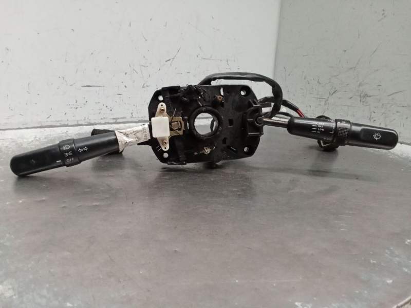 Recambio de mando luces para ssangyong family 2.5 referencia OEM IAM   