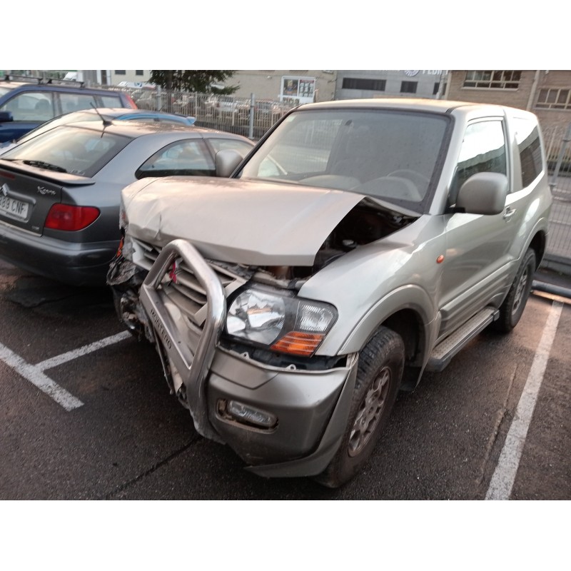 mitsubishi montero (v60/v70) del año 2002