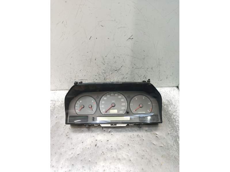 Recambio de cuadro instrumentos para volvo v70 i (875, 876) 2.5 tdi referencia OEM IAM 9168138  