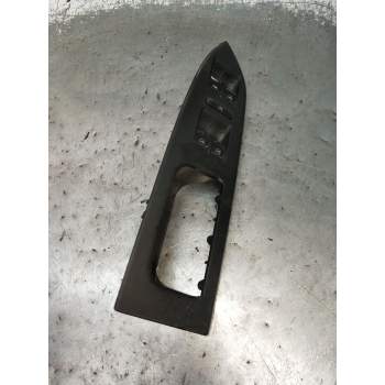 MANDO ELEVALUNAS DELANTERO IZQUIERDO 1T1867371F 5P 2003