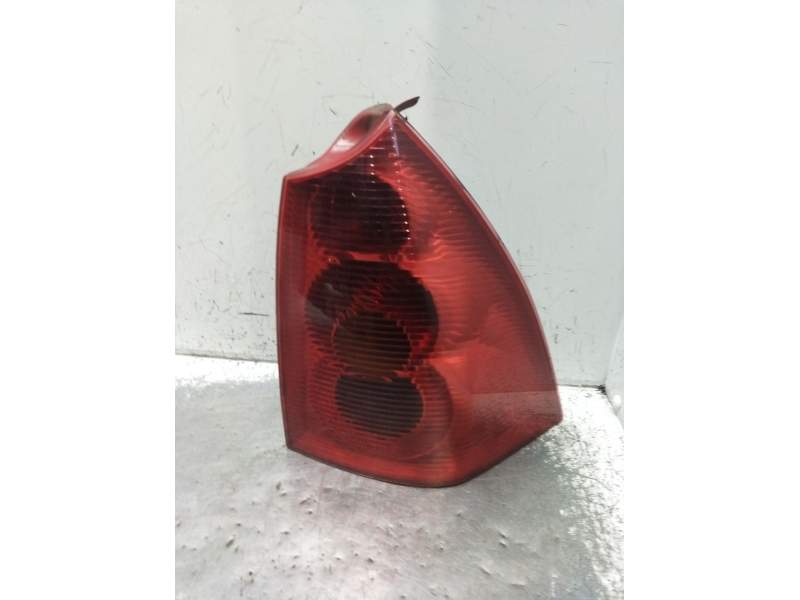 Recambio de piloto trasero derecho para peugeot 307 break (3e) 2.0 hdi 110 referencia OEM IAM   
