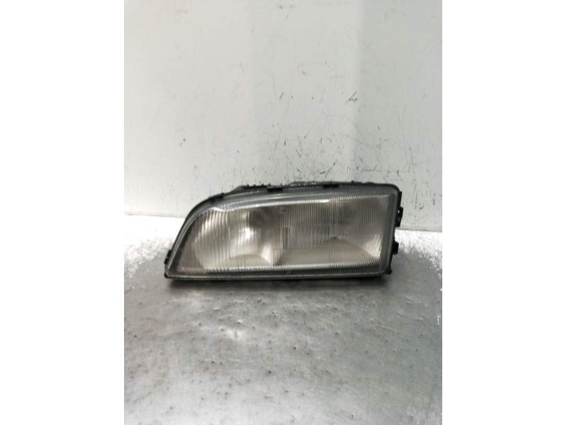 Recambio de faro izquierdo para volvo v70 i (875, 876) 2.5 tdi referencia OEM IAM   