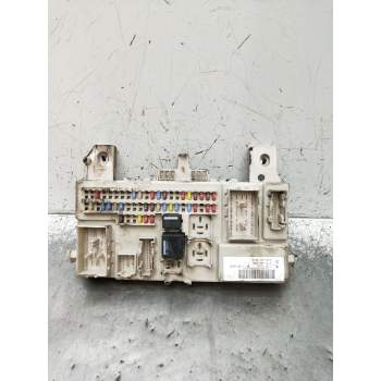 CAJA RELES / FUSIBLES 4M5T14A073AF 2005